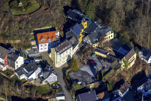Aerial view, castle ruins of Volmarstein Castle, Volmarstein Castle Hotel, Volmarstein, Wetter, Ruhr area, North Rhine-Westphalia, Germany