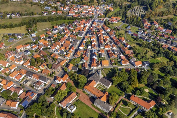 Aerial view, view of the town, Willebadessen Monastery, St Vitus Parish Church, Castle Park, Willebadessen, OWL, East Westphalia-Lippe, East Westphalia, North Rhine-Westphalia, Germany