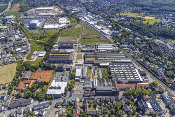 Aerial view, Brauckstraße industrial estate, Stockumer Straße industrial estate, Ruhrpumpen, former annealing furnace hall, Wittener Industrie und Technologie Park, WITG, Intechlo Building A7, Intechlo Building A4, Intechlo Building B14, Ostermann, new Amazon building, ARDEX GmbH building materials manufacturer, Witten, Ennepe-Ruhr district, Ruhr area, North Rhine-Westphalia, Germany