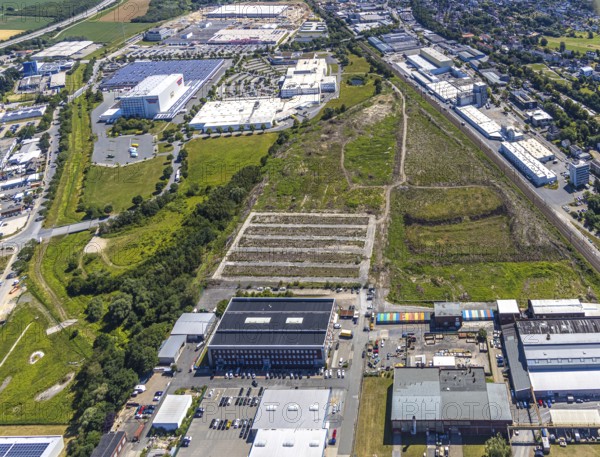 Aerial view, Brauckstrasse industrial estate, Stockumer Strasse industrial estate, Ruhrpumpen, Ostermann, new Amazon building, ARDEX GmbH building materials manufacturer, Witten, Ennepe-Ruhr district, Ruhr area, North Rhine-Westphalia, Germany