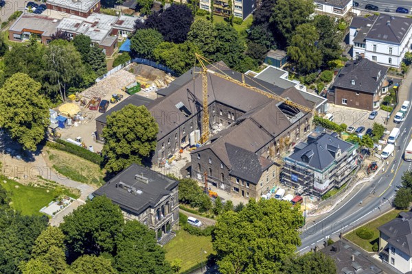 Aerial view, construction site for 30 lofts, former Scharfen machine factory, Scharfen Villa, Villa Lohmann, Witten, Ruhrstraße, Ennepe-Ruhr district, Ruhr area, North Rhine-Westphalia, Germany
