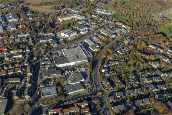 Aerial view, commercial area Oderstraße, Hochstraße, Andreas-Bräm-Straße, Neukirchen, Neukirchen-Vluyn, Ruhr area, North Rhine-Westphalia, Germany, burial ground, DE, Europe, cemetery, memorial, place of worship, land tax, graves, burial ground, real estate, aerial view, aerial photography, aerial photography, local view, terraced houses, resting place, townscape, overview, bird's-eye view, housing estate, housing and living, residential area, residential houses, housing quality, residential neighbourhood, housing estate, birds-eyes view, overview