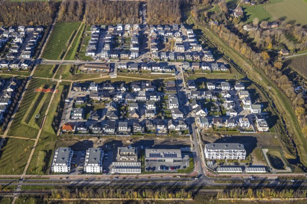 Aerial view, Dicksche Heide development area, Niederberg Park, Neukirchen, Neukirchen-Vluyn, Ruhr area, North Rhine-Westphalia, Germany, An den Schächten, construction area, building site, building plots, construction project, construction site, mine, DE, Europe, winding tower, aerial photograph, aerial photography, aerial photography, Lower Rhine, overview, bird's eye view, colliery, Niederberg colliery, birds-eyes view, former coal mine, overview