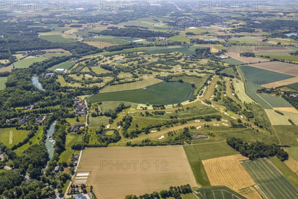 Aerial view, golf course, golf club Op de Niep, Neukirchen-Vluyn, Lower Rhine, North Rhine-Westphalia, Germany, DE, Europe, golf, golf course, golf club, golf course, golf course Nieper Kuhlen, aerial view, aerial photography, aerial photography, sports, overview, bird's-eye view, overview