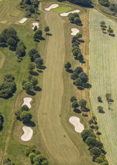 Aerial view, golf course golf club Op de Niep, Neukirchen-Vluyn, Lower Rhine, North Rhine-Westphalia, Germany, DE, Europe, golf, golf course, golf club, golf course, golf course Nieper Kuhlen, aerial view, aerial photography, aerial photography, sports, overview, birds-eyes view, overview, golfer, bunker, sand hole, sand holes, green, moat, island