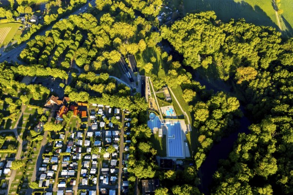 Aerial view, campsite Münster, open-air swimming pool Stapelskotten, Laerer Werseufer, Münster, Münsterland, North Rhine-Westphalia, Germany, camping, camping site, camping buses, camping caravan, campsite, DE, Europe, open-air swimming pool, leisure, leisure facility, leisure activities, aerial photography, aerial photography, overview, bird's eye view, woodland, motorhome, caravan, birds-eyes view, camping, overview