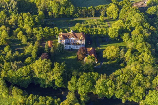 Aerial view, Kamillusweg residential estate, river Werse, former monastery and religious college Kamillus-Kolleg, Münster, Münsterland, North Rhine-Westphalia, Germany, DE, Europe, property tax, real estate, Camillian Order, aerial view, aerial photography, aerial photography, park, park area, overview, bird's-eye view, wooded area, residential estate, living and life, residential buildings, quality of life, bird's-eye view, overview