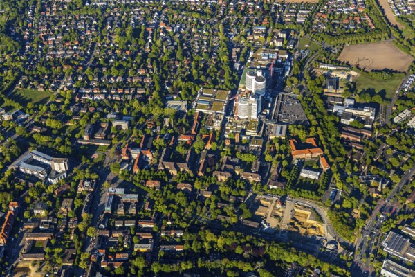Aerial view, University Hospital Münster, Albert-Schweitzer-Campus, Münster, Münsterland, North Rhine-Westphalia, Germany, DE, Europe, healthcare, high-rise building, hospital, clinic, clinic, hospital, aerial view, aerial photography, aerial photography, medical facility, medical assistance, emergency service, tower, overview, bird's-eye view, overview, medical care