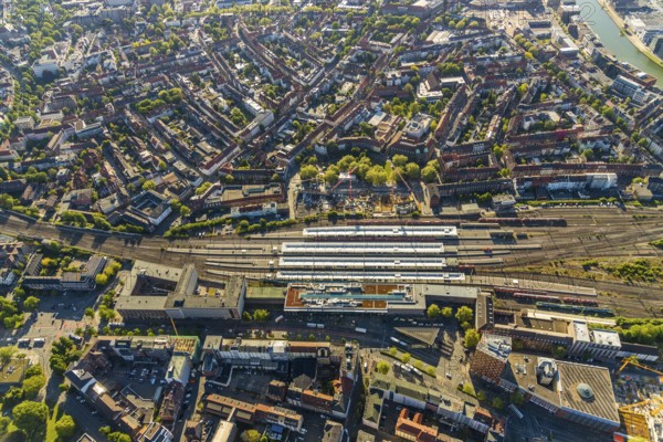 Aerial view, Münster main station, construction site residential and hotel complex, Münster, Münsterland, North Rhine-Westphalia, Germany, railway tracks, railway station, station forecourt, construction work, construction area, building site, building plots, construction project, construction site, Bremer Platz, DE, Deutsche Bahn AG, Europe, main station, central station, aerial view, aerial photography, aerial photography, new building, overview, bird's-eye view, overview