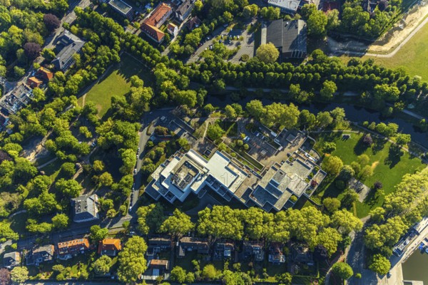 Aerial view, LBS Westdeutsche Landesbausparkasse, Münster, Münsterland, North Rhine-Westphalia, Germany, DE, Europe, commercial location, Himmelreichallee, aerial view, aerial photography, aerial photography, Sparkasse, overview, bird's-eye view, overview