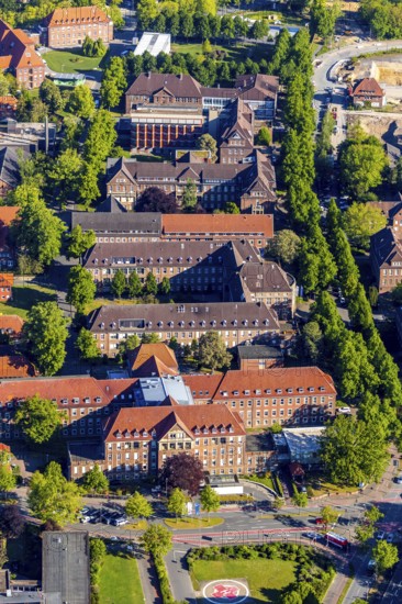 Aerial photo, University Hospital Münster, Münster, Münsterland, North Rhine-Westphalia, Germany, DE, Europe, healthcare, hospital, helipad, clinic, hospital, aerial photography, aerial photography, aerial photography, medical facility, medical assistance, emergency service, overview, bird's eye view, birds-eyes view, overview, medical care