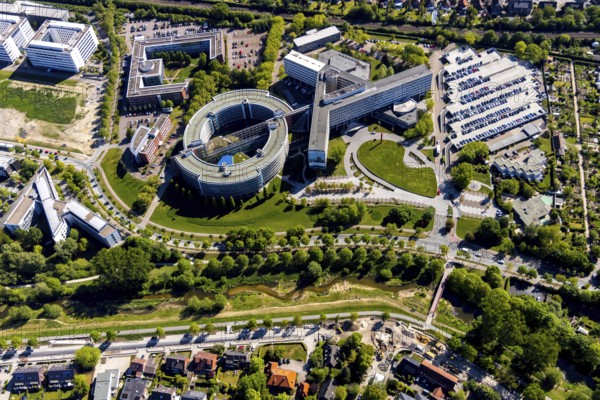 Aerial view, German Pension Insurance Westphalia, Münster, Münsterland, North Rhine-Westphalia, Germany, DE, Europe, Gartenstraße, aerial view, aerial photography, aerial photography, car parks, pension insurance, overview, pension office, bird's eye view, birds-eyes view, overview