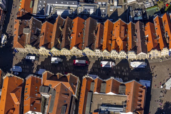 Aerial view, old town, Prinzipalmarkt, gabled houses, Münster, Münsterland, North Rhine-Westphalia, Germany, DE, Europe, main market, courtyard, aerial view, aerial photography, aerial photography, sight, street, overview, bird's eye view, birds-eyes view, historical, overview, red roofs