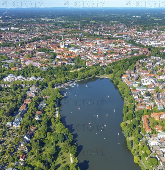 Aerial view, sailboats on the Aasee, old town view, Aasee Park, Münster, Münsterland, North Rhine-Westphalia, Germany, Aaseeterrassen, DE, cathedral, Europe, leisure, leisure activities, Klartext-Verlag, aerial view, aerial photography, aerial photography, Münster from above, Münster book, park, lake, sight, St Paul's Cathedral, overview, bird's eye view, birds-eyes view, overview