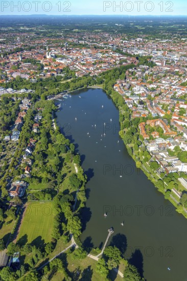 Aerial view, sailing boats on the Aasee, old town view, Aasee Park, Münster, Münsterland, North Rhine-Westphalia, Germany, Aaseeterrassen, DE, cathedral, Europe, leisure, leisure activities, Klartext-Verlag, aerial view, aerial photography, aerial photography, Münster from above, Münster book, park, lake, sight, overview, bird's-eye view, bird's-eye view, overview