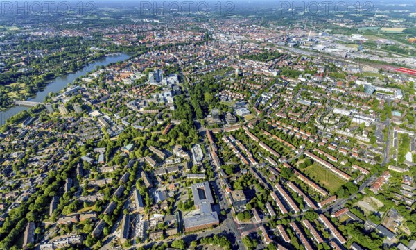 Aerial photo, Sparkasse Münsterland Ost, IHK Nord Westfalen, LVM Versicherung Zentrale, Westdeutsche Lotterie GmbH, Aasee, Torminbrücke, sailboats, Aaseestadt, Münster, Münsterland, North Rhine-Westphalia, Germany, DE, Europe, Klartext-Verlag, LVM Kolde-Ring, aerial photo, aerial photography, aerial photography, Münster from above, Münsterbuch, lake, overview, bird's eye view, birds-eyes view, overview