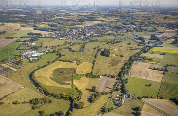 Aerial view, observation hut Disselmersch in the Lippe floodplains, river Lippe, Büninghausener Straße, Heintrop, Lippetal, district Soest, North Rhine-Westphalia, Germany, DE, Europe, distant view, grassland areas, district Soest-Buch, district Soest-Buch, cultural landscape, landscape, Lippe floodplain, aerial view, aerial photography, aerial photography, nature reserve, nature conservation area, overview, environmental protection, bird's eye view, birds-eyes view, national nature reserve, overview
