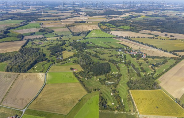 Aerial view, golf course, Golfclub Stahlberg im Lippetal e.V., Ebbeckeweg, Lippborg, Lippetal, Kreis Soest, North Rhine-Westphalia, Germany, DE, Europe, golf, golf course, golf club, Kreis-Soest-Buch, KreisSoestBuch, aerial view, aerial photography, aerial photography, sports, overview, bird's-eye view, meadows and fields, birds-eyes view, overview