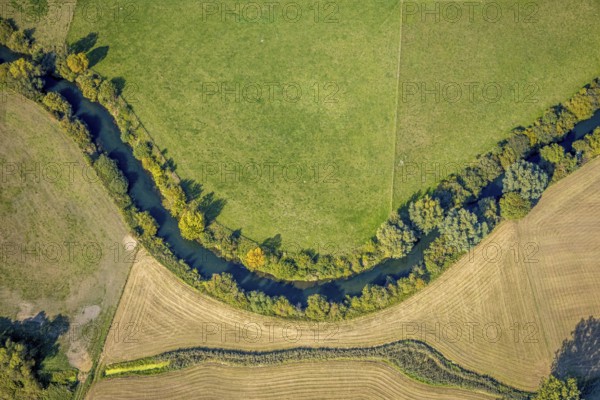 Aerial view, Lippe floodplains, river Lippe, Niederbauer, Lippetal, district Soest, North Rhine-Westphalia, Germany, DE, Europe, shapes and colours, district Soest book, district Soest book, aerial view, aerial photography, aerial photography, serpentine shape, overview, bank area, riparian forestation, riparian vegetation, bird's-eye view, meadows and fields, birds-eyes view, overview