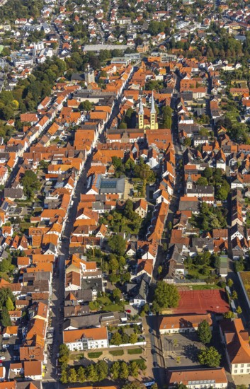 Aerial view, Old Town, Evang.Luth. church St. Nicolai, Lemgo, Ostwestfalen-Lippe, OWL, North Rhine-Westphalia, Germany, Old Hanseatic City of Lemgo, place of worship, DE, Europe, religious community, place of worship, property tax, holy place, real estate, church, parish, denomination, aerial view, aerial photography, aerial photography, OWL book, OWL book, Ostwestfalenbuch, religion, religious site, overview, bird's-eye view, residential complex, living and life, residential area, residential buildings, residential quality, residential neighbourhood, housing estate, bird's-eye view, historic old town, historic sight, overview, red roofs