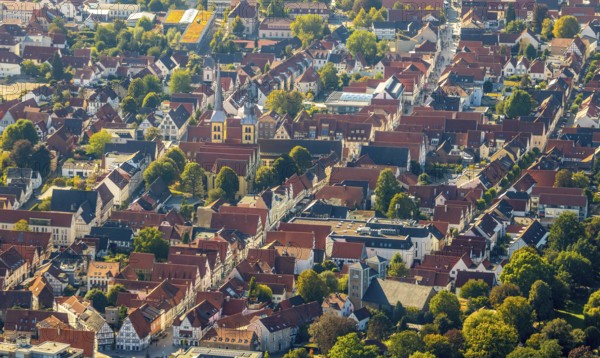 Aerial view, Old Town, Evang.Luth. church St. Nicolai, Lemgo, Ostwestfalen-Lippe, OWL, North Rhine-Westphalia, Germany, Old Hanseatic City of Lemgo, place of worship, DE, Europe, religious community, place of worship, property tax, holy place, real estate, church, parish, denomination, aerial view, aerial photography, aerial photography, OWL book, OWL book, Ostwestfalenbuch, religion, religious site, overview, bird's-eye view, residential complex, living and life, residential area, residential buildings, residential quality, residential neighbourhood, housing estate, bird's-eye view, historic old town, historic sight, overview, red roofs