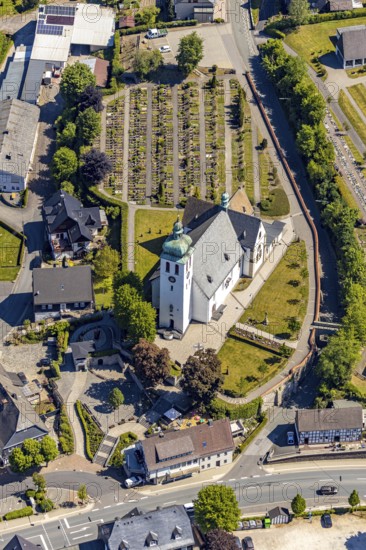Aerial view, catholic church St. Jakobus der Ältere, cemetery Elspe, Elspe, Lennestadt, Sauerland, North Rhine-Westphalia, Germany, place of worship, burial place, DE, Europe, cemetery, memorial site, religious community, place of worship, house of God, graves, burial ground, church, parish, denomination, aerial photograph, aerial photography, aerial photography, resting place, overview, bird's-eye view, birds-eyes view, overview