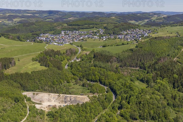 Aerial view, excavations Grubenstraße, Halberbracht, Lennestadt, Sauerland, North Rhine-Westphalia, Germany, DE, Europe, aerial view, aerial photography, aerial photography, sand pit, overview, bird's eye view, forest area, birds-eyes view, overview