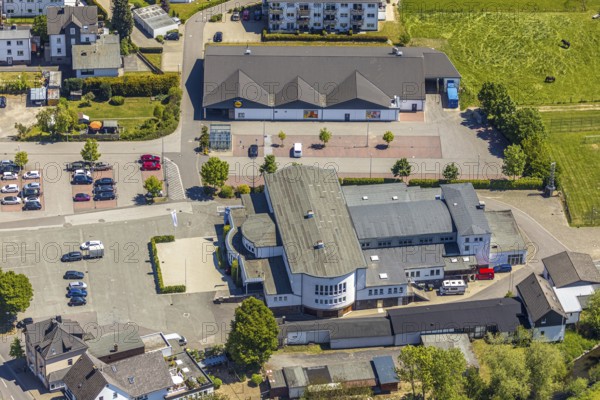 Aerial view, Sauerlandhalle, Altenhundem, Lennestadt, Sauerland, North Rhine-Westphalia, Germany, DE, Europe, culture, art, aerial photography, aerial photography, aerial photography, overview, events, event venue, event centre, bird's eye view, Volksbank Arena, birds-eyes view, cultural use, overview