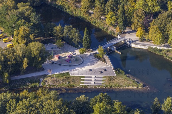 Aerial view, Im Grünen Winkel Spielplatz Entenei, River Lippe, Entree im Grünen Winkel, Lippstadt, Kreis Soest, North Rhine-Westphalia, Germany, DE, Europe, Kreis-Soest-Buch, KreisSoestBuch, aerial view, aerial photography, aerial photography, shipping canal, overview, bird's-eye view, birds-eyes view, overview