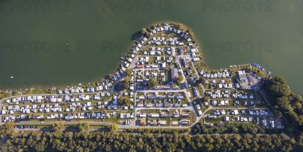 Aerial view, Camping Margaretensee, Lippstadt, Kreis Soest, North Rhine-Westphalia, Germany, camping, camping site, camping houses, camping mobile, camping site, DE, Europe, leisure, hobby, Kreis-Soest-Buch, KreisSoestBuch, aerial view, aerial photography, aerial photography, lake, overview, bird's-eye view, motorhome, caravan, birds-eyes view, overview