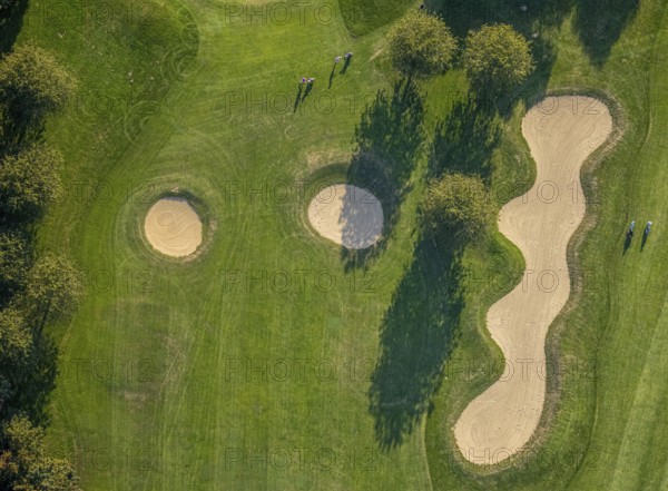 Aerial view, golf course, GolfClub Lippstadt, Lippstadt, Kreis Soest, North Rhine-Westphalia, Germany, DE, Europe, shapes and colours, golf, golf course, golf club, Kreis-Soest-Buch, KreisSoestBuch, aerial photograph, aerial photography, aerial photography, sports, overview, bird's-eye view, forest area, Wiesenhausweg, birds-eyes view, overview