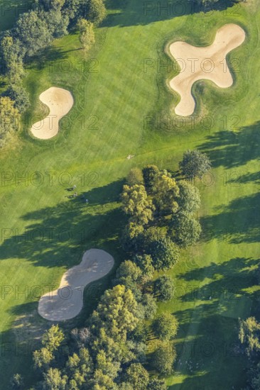 Aerial view, golf course, GolfClub Lippstadt, Lippstadt, Kreis Soest, North Rhine-Westphalia, Germany, DE, Europe, shapes and colours, golf, golf course, golf club, Kreis-Soest-Buch, KreisSoestBuch, aerial photograph, aerial photography, aerial photography, sports, overview, bird's-eye view, forest area, Wiesenhausweg, birds-eyes view, overview