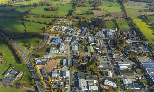Aerial view, industrial area Heetwinkel, Schermbeck, Ruhr area, North Rhine-Westphalia, Germany, DE, Europe, commercial enterprises, commercial area, commercial park, commercial location, commercial use, Im Heetwinkel, industrial area, industrial building, industrial location, aerial photograph, aerial photography, aerial photography, overview, bird's-eye view, bird's-eye view, overview