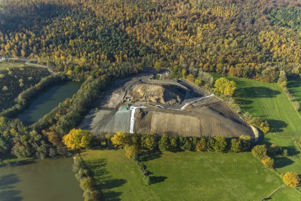 Aerial view, nature reserve Steinbach, slag heap and pond, Gahlen, Schermbeck, Ruhr area, North Rhine-Westphalia, Germany, DE, Europe, autumn colours, aerial view, aerial photography, aerial photography, overview, bird's eye view, forest area, birds-eyes view, overview