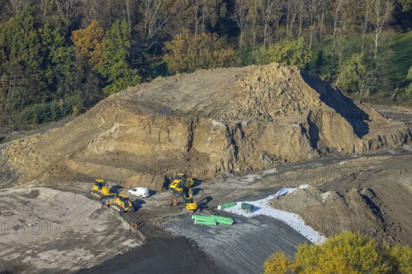 Aerial view, nature reserve Steinbach, slag heap, Gahlen, Schermbeck, Ruhr area, North Rhine-Westphalia, Germany, DE, Europe, autumn colours, aerial view, aerial photography, aerial photography, overview, bird's-eye view, forest area, birds-eyes view, overview