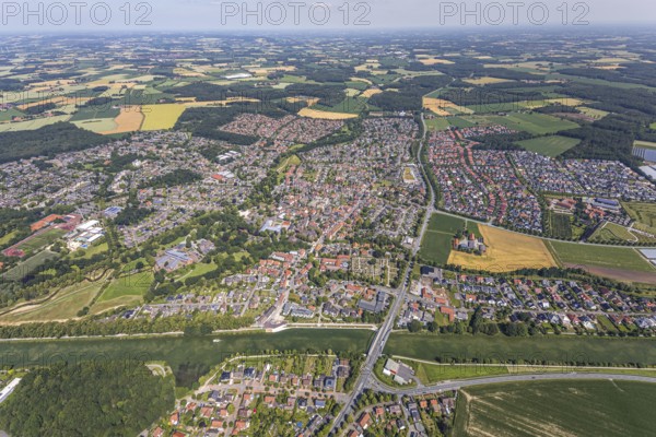 Aerial view, aerial view Senden, Dortmund-Ems-Canal, Senden, Münsterland, North Rhine-Westphalia, Germany, federal road B235, DE, Europe, distant view, property tax, real estate, canal, agricultural fields, aerial view, aerial photography, aerial photography, aerial view, town view, urban area, overview, bird's eye view, forest area, meadows and fields, residential area, living and life, residential area, residential buildings, quality of life, residential neighbourhood, housing estate, birds-eyes view, landw, overview