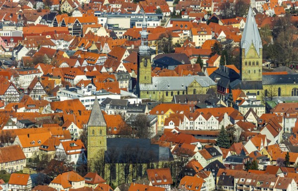 Aerial view, city centre view, old town, St. Petri Alde Kerke, St. Patrokli-Dom, Sankt Pauli Kirche, Soest, Soester Börde, North Rhine-Westphalia, Germany, place of worship, City, DE, Domplatz, Europe, religious community, place of worship, property tax, real estate, church, parish, denomination, aerial view, aerial photography, aerial photography, Paulistraße, Petrikirchhof, religion, overview, bird's-eye view, living and life, residential area, residential buildings, birds-eyes view, overview, red roofs, red house roofs
