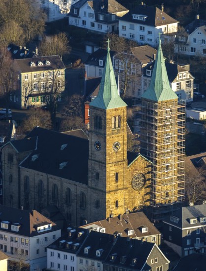 Aerial view, renovation Christuskirche Schwelm, Altmarkt, Kirchplatz, Schwelm, Ruhr area, North Rhine-Westphalia, Germany, Altstadt, DE, Europe, property tax, real estate, city centre, aerial view, aerial photography, aerial photography, apartment buildings, apartment buildings, city view, city centre, overview, bird's eye view, living and life, residential area, residential buildings, birds-eyes view, overview