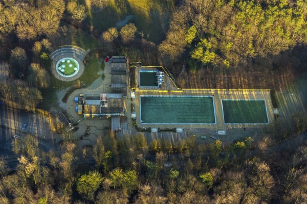 Aerial view, Schwelm outdoor swimming pool, Schwelmebad, Schwelm, Ruhr area, North Rhine-Westphalia, Germany, bathing establishment, bathing resort, DE, Europe, outdoor swimming pool, leisure, aerial photography, aerial photography, aerial photography, Schwelmestraße, swimming pool, overview, bird's eye view, birds-eyes view, overview