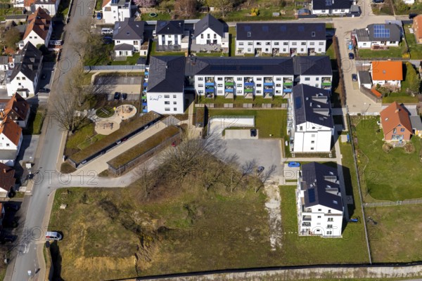 Aerial view, residential estate August-Müller-Weg, Soest, Soester Börde, North Rhine-Westphalia, Germany, DE, Europe, property tax, real estate, aerial view, aerial photography, aerial photography, overview, bird's-eye view, residential estate, living and living, residential area, residential buildings, residential quality, residential neighbourhood, housing estate, birds-eyes view, overview