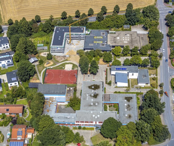 Aerial view, special school Jacob-Grimm-Schule with new hall, Soest, Soester Börde, North Rhine-Westphalia, Germany, DE, Europe, birds-eyes view, aerial view, aerial photography, aerial photography, overview, bird's eye view