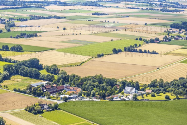 Aerial photo, Kloster Paradiese special clinic for cancer diseases, services for construction and agriculture Dringenberg GmbH, Paradiese, Soest, Soester Börde, North Rhine-Westphalia, Germany, DE, Europe, birds-eyes view, aerial photo, aerial photography, aerial photography, overview, overview, bird's eye view, monastery garden, round monastery garden, hospital, hedge circle, wall hedges