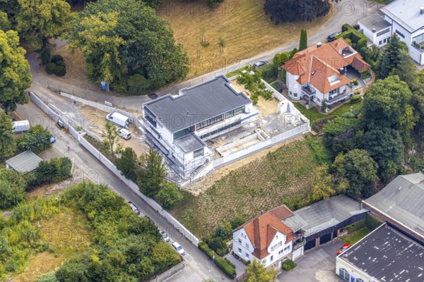 Aerial photo, construction site, new building, residential building Walburgisstraße, Menden, Sauerland, Märkischer Kreis, North Rhine-Westphalia, Germany, construction work, construction area, construction site, building plots, construction project, construction site, DE, Europe, property tax, real estate, aerial photograph, aerial photography, aerial photography, new building, overview, bird's eye view, residential complex, living and living, residential area, residential buildings, residential quality, residential neighbourhood, housing estate, birds-eyes view, overview