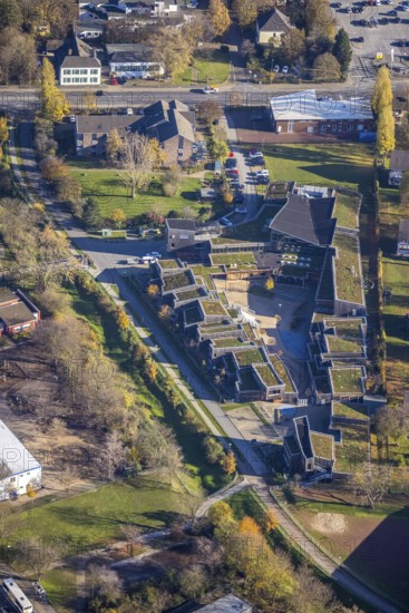 Aerial view, Christus Gemeinde Mörs, AWO Jugendzentrum Kaktus, Justus-von-Liebig-Hauptschule, Moers-Hochstraß, Mörs, Ruhr area, North Rhine-Westphalia, Germany, place of worship, education, educational institution, DE, Europe, religious community, place of worship, main school, holy place, youth centre, church, parish, denomination, educational institution, aerial view, aerial photography, aerial photography, religion, religious site, Römerstraße, school, overview, bird's-eye view, overview