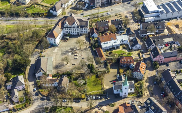 Aerial view, Municipal primary school at Klostermarkt, Village church Protestant parish Broich-Saarn, Community centre Dorfkirsche, Saarn monastery, Catholic parish St. Mariä-Himmelfahrt, federal road B1, Linksruhr, Mülheim an der Ruhr, Ruhr area, North Rhine-Westphalia, Germany, Mülheim, an, der, Ruhr, DE, Europe, birds-eyes, view, aerial photograph, aerial photography, aerial photography, overview, overview, bird's eye view, education, pupils, college, training, school year, homework, class, year group, education, pedagogy, place of worship, religion, faith, worship, trade fair, transport, traffic, infrastructure, logistics, road traffic