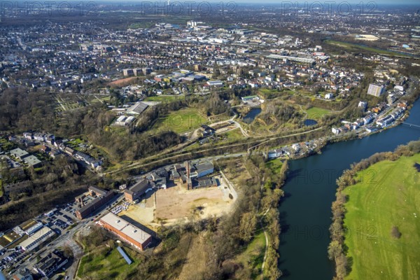Aerial photograph, railing of the former leather factory Lingens, development of new residential buildings, Linksruhr, Mülheim an der Ruhr, Ruhr area, North Rhine-Westphalia, Germany, Mülheim, an, der, Ruhr, DE, Europe, birds-eyes, view, aerial photograph, aerial photography, aerial photography, overview, overview, bird's eye view, living, flat, houses, residential buildings, housing estate, settlement