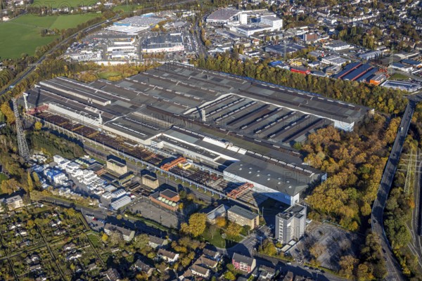 Aerial view, factory site Vallourec Germany steel manufacturer, Dümpten - West, Mülheim an der Ruhr, Ruhr area, North Rhine-Westphalia, Germany, DE, Europe, commercial enterprises, commercial area, commercial park, commercial location, commercial use, industrial area, industrial building, industrial location, aerial view, aerial photography, aerial photography, steel manufacturer, overview, Vallourec Germany, bird's eye view, birds-eyes view, overview