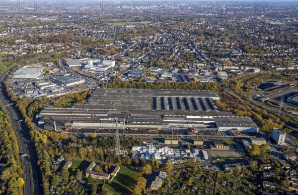 Aerial view, factory site Vallourec Germany steel manufacturer, Dümpten - West, Mülheim an der Ruhr, Ruhr area, North Rhine-Westphalia, Germany, DE, Europe, commercial enterprises, commercial area, commercial park, commercial location, commercial use, industrial area, industrial building, industrial location, aerial view, aerial photography, aerial photography, steel manufacturer, overview, Vallourec Germany, bird's eye view, birds-eyes view, overview