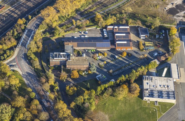 Aerial view, medl gas supply company, Styrum - South, Mülheim an der Ruhr, Ruhr area, North Rhine-Westphalia, Germany, Burgstraße, DE, Europe, commercial enterprises, commercial area, commercial park, commercial location, commercial use, industrial area, industrial building, industrial location, aerial photograph, aerial photography, aerial photography, photovoltaics, photovoltaic system, solar, solar system, solar energy, solar energy, overview, bird's eye view, birds-eyes view, overview