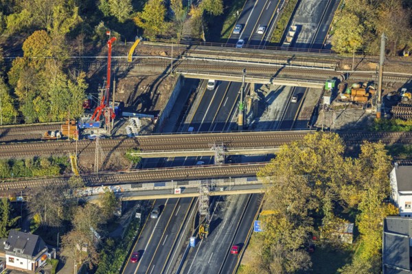 Aerial view, reaparaturation of the railway bridges over the A40 in Mülheim Styrum, Styrum - South, Mülheim an der Ruhr, Ruhr area, North Rhine-Westphalia, Germany, DE, Europe, birds-eyes view, aerial photography, aerial photography, overview, bird's eye view